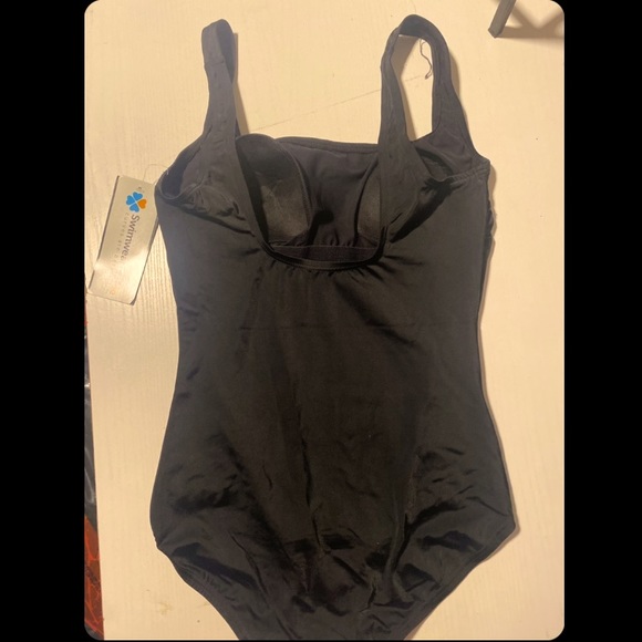 Brand new swimwear bathing suit - Picture 2 of 2